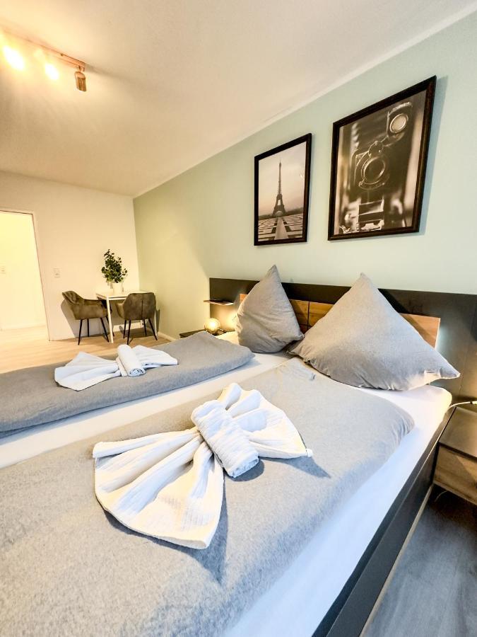 הנובר Apartment Fuer 3 Gaeste Mit Kostenlosen Parkplaetzen Und Lift מראה חיצוני תמונה