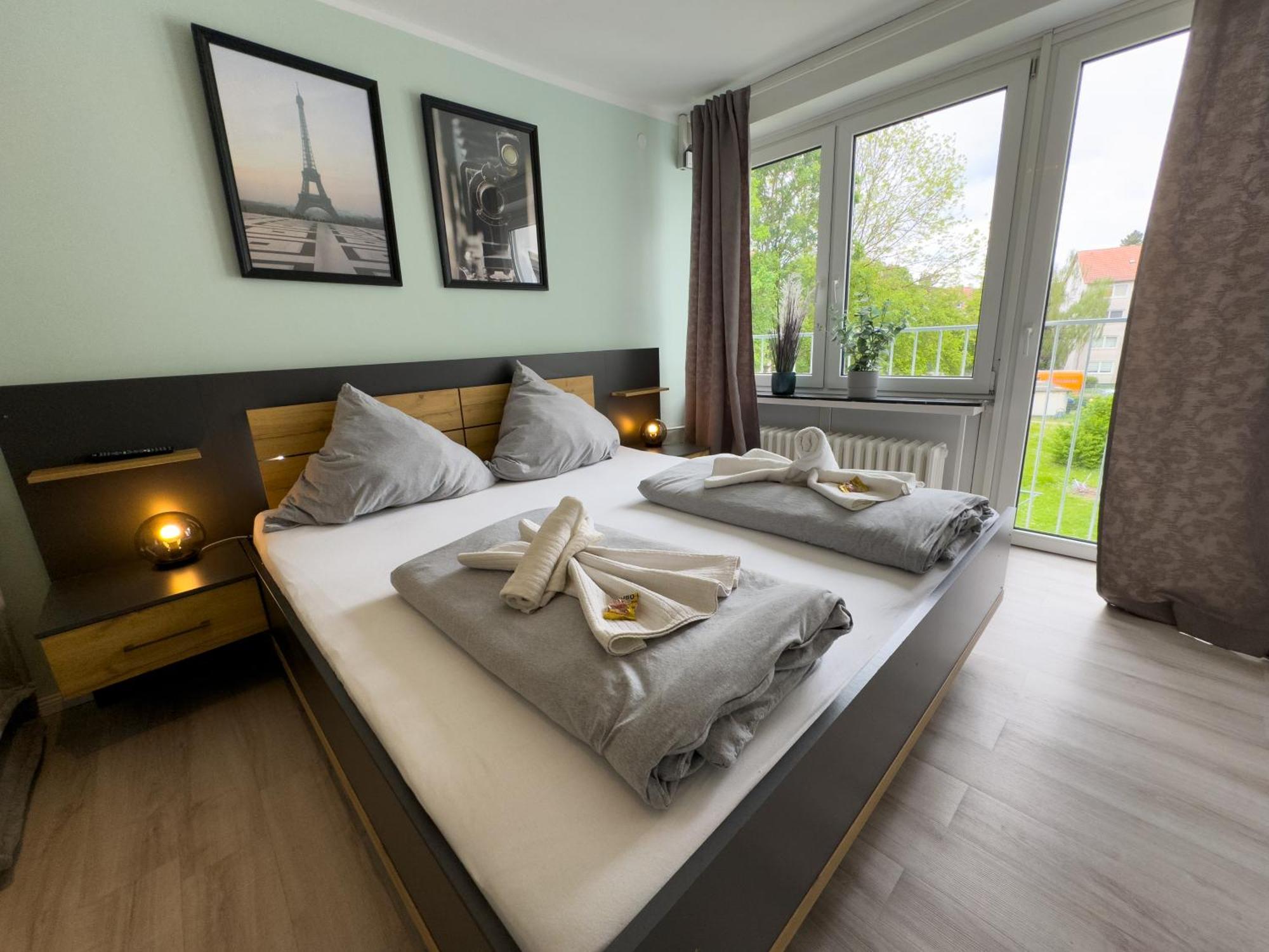 הנובר Apartment Fuer 3 Gaeste Mit Kostenlosen Parkplaetzen Und Lift מראה חיצוני תמונה